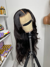 Load image into Gallery viewer, Cara