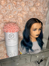 Load image into Gallery viewer, Daisy